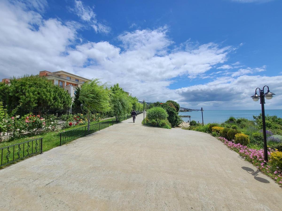 Prestige Fort Aparthotel - Private Apartment-Bsr 스베티 블라스 외부 사진